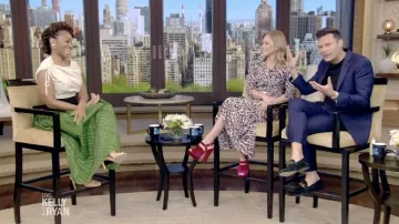 Tory Burch Diamond Topstitch Vestido usado por Anika Noni como se ve en VIVO con Kelly y Ryan