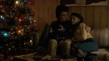 Eddie Bauer Reindeer Christmas Sweater in Green worn by Steve Harrington (Joe Keery) as seen in Stranger Things (Season 1 Episode 8)