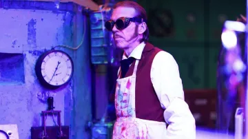 Lunettes portées par le Dr Henry Augustus Wolfgang (Richard Brake) telles que vues dans les tenues de film The Munsters