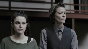 Grey Formal Shirt worn by Banshee (Jaime King) as seen in Code Name Banshee