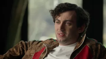 Gucci GG jersey track Zip Jacket porté par Creamcheese (Misha Brooks) comme vu dans l’émission de télévision Players (S01E01)