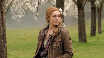 Belstaff Brown Zip Canvas Jacket worn by Wanda Maximoff / The Scarlet Witch (Elizabeth Olsen) as seen in Doctor Strange in the Multiverse of Madness
