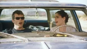Les lunettes de soleil Persol portées par Oliver Martin (Ashton Kutcher) dans le film 7 ans de séduction