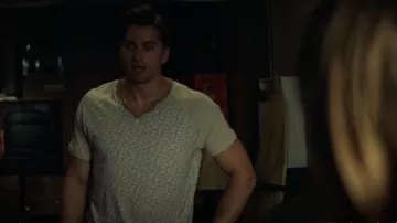 Tallia Slim T-shirt worn by Mark Liston (Andy Favreau) as seen in Animal Kingdom (S06E04)