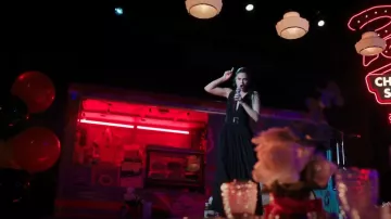 Maxi Robe portée par Veronica Lodge (Camila Mendes) vue dans Riverdale (S06E18)