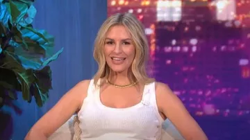 Toteme Silk-Cashmere Rib-Knit Débardeur porté par Morgan Stewart comme on le voit dans E! News Nightly Pop le 07 juillet 2022