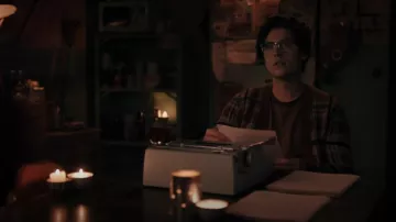 Tom ford Brow­line Eye­glass­es worn by Jughead Jones (Cole Sprouse) as seen in Riverdale (S06E18)