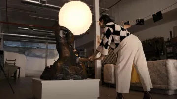 Vince Cropped Ribbed Trousers worn by Mabel Mora (Selena Gomez) as seen in Only Murders in the Building (S02E02)