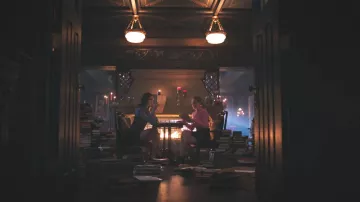 Jeffrey Campbell Patent Boots porté par Cheryl Blossom (Madelaine Petsch) vu dans Riverdale (S06E16)