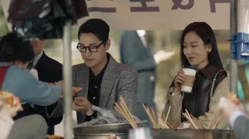 Pinko two-tone trench coat worn by Oh Soo Jae (Seo Hyun-jin) as seen in Why Her? (S01E06)