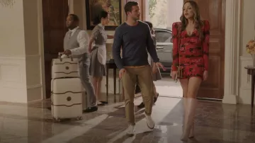 Paris Texas Leather Knee-High Boots porté par Fallon Carrington (Elizabeth Gillies) comme on le voit dans Dynasty (S05E05)