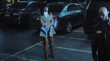 Brother Vellies Ronstadt Suede Boots portées par Zenzi Fullington (Ashleigh Murray) comme on le voit dans Tom Swift (S01E06)
