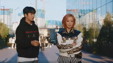 Louis Vuitton Mixed Ma­te­r­i­al Boxy Jack­et worn by Goo Ryeon (Kim Hee-sun) as seen in Tomorrow (S01E01)