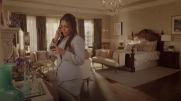 Balmain Double-Button Fastening Tailor Shorts porté par Rita (Daniella Alonso) comme vu dans Dynasty (S05E04)
