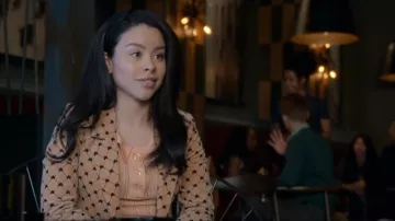 Monki Nova Blazer porté par Mariana Adams Foster (Cierra Ramirez) vu dans Good Trouble (S04E07)
