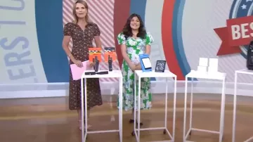 Gucci Baby Buckle Horsebit Ankle Strap Sandales portées par Savannah Guthrie comme vu dans Today on 12 July 2022