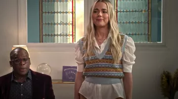 Veronica Beard Helenka Suéter Chaleco usado por Maggie (Rebecca Rittenhouse) como se ve en Maggie (S01E05)