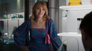 Rhode Mina Side-Drape Robe portée par Kirby Anders (Maddison Brown) comme on le voit dans Dynasty (S05E12)