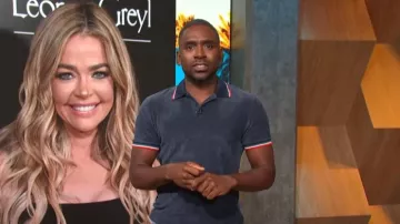 Orlebar Brown Happy Stripe Jarrett Terry Polo Shirt usado por Justin Sylvester como se ve en E! Noticias Daily Pop el 11 de julio de 2022