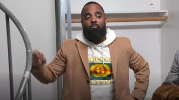 Sweat-shirt Gucci Oversized Logo porté par Todd Tucker comme on le voit dans The Real Housewives of Atlanta (S14E04)