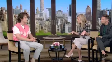 Rag & Bone Winslow Argyle Cotton Vest worn by Joe Keery as seen in LIVE with Kelly and Ryan on 19 July 2022