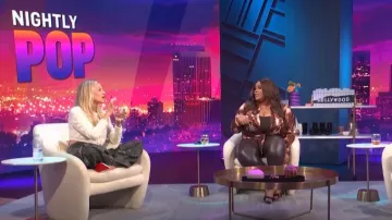 Le pantalon cargo en toile de coton imprimé Attico Fern porté par Morgan Stewart comme on le voit dans E! News Nightly Pop le 15 juillet 2022