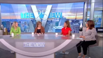 Helmut Lang Marl Ribbed Mini Vestido usado por Sara Haines como se ve en The View el 18 de julio de 2022