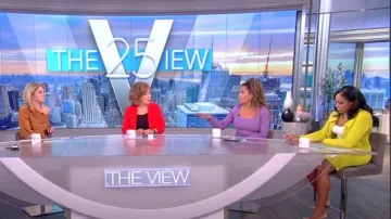 Oscar de la Renta Long Sleeve Stretch Wool Blend Dress worn by Sunny Hostin as seen in The View on 20 July 2022