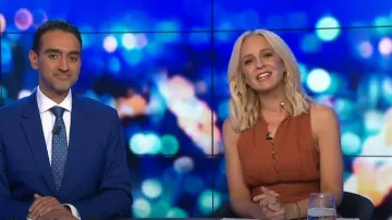Shona Joy Noe­mi Sleeve­less But­ton Up Mi­di Dress Siena worn by Carrie Bickmore as seen in The Project on 12 July 2022