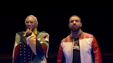 La veste en cuir rouge et blanche Yohji Yamamoto portée par Drake dans le clip Life Is Good de Future