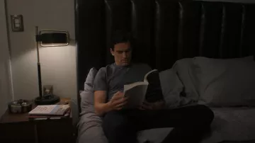 David M Greene Buy, Rehab, Rent, Refinance, Investment Strategy Made Simple used by Michael (Matt Bomer) as seen in American Horror Stories (S01E01)