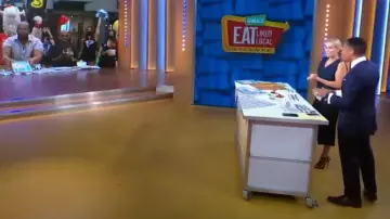 Sandales à talons en cage Jimmy Choo portées par Jennifer Ashton vues dans Good Morning America Weekend le 25 juillet 2022