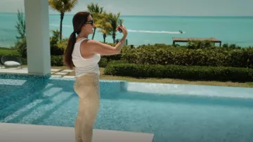 Electric Yoga Independence Cheetah-Print Leggings worn by Kyle Richards as seen in The Real Housewives Ultimate Girls Trip (S01E06)