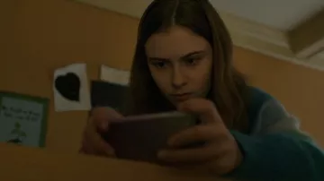 Maje Millao Sweater worn by Lynn Bouchard (Brooklyn Shuck) as seen in Evil (S03E06)