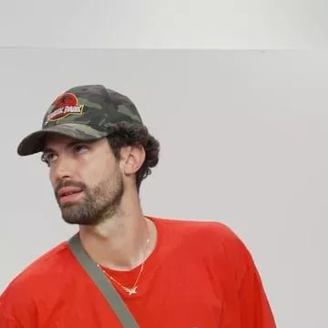 The Jurassic Park cap worn by JeanJass on @redbullbinks's Instagram account 