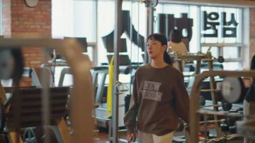New Vision Sweatshirt of Kim Yumi (Kim Go-eun) in Yumi's Cells (S02E14)