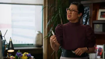 Ted Baker Kalmiia Top porté par Sherri Kansky (Ruthie Ann Miles) vu dans All Rise (S03E06)