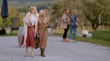 Vestido Midi de piel sintética ruched usado por Phaedra Parks como se ve en The Real Housewives Ultimate Girls Trip (S02E06)