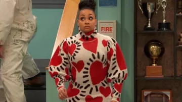 Farm Rio White Hearts Mini Sweater Dress worn by Raven Baxter (Raven-Symoné) as seen in Raven's Home (S05E08)