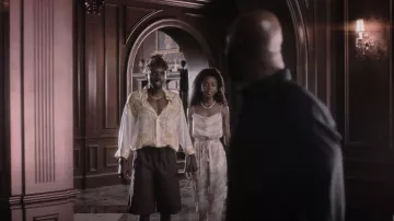 Shorts gucci bermuda porté par Tom Swift (Tian Richards) comme on le voit dans Tom Swift (S01E07)