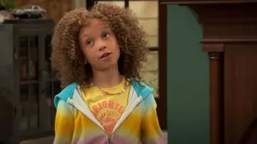 Epic Threads Brighter Days Ahead Graphic T-shirt worn by Alice Baxter (Mykal-Michelle Harris) as seen in Raven's Home (S05E12)