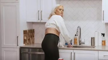 Peyton Valley Draw­string Pullover worn by Kathryn Dennis as seen in Southern Charm (S08E03)