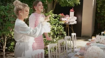 Asos Satin Rob usado por Madison LeCroy como se ve en Southern Charm (S08E04)