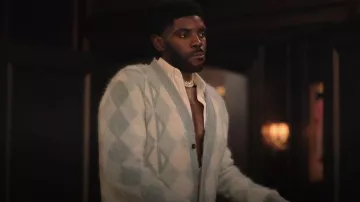 Dior CD Diamond Cardigan porté par Tom Swift (Tian Richards) vu dans Tom Swift (S01E08)