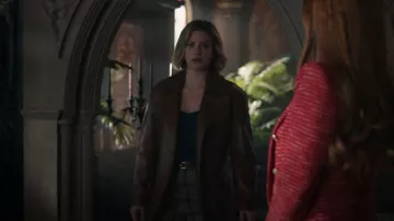 Babaton Sculpt Knit Longsleeve Top worn by Betty Cooper (Lili Reinhart) as seen in Riverdale (S06E20)