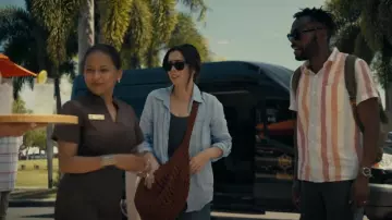 Ray Ban Clas­sic Way­far­er Sun­glass­es worn by Emma (Cristin Milioti) as seen in The Resort (S01E01)