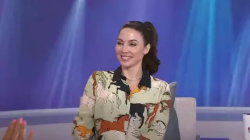Karen Millen Stallion Print Shoulder Shirt worn by Whitney Cummings as seen in TODAY with Hoda & Jenna on 26 July 2022