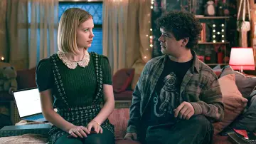 Vintage Octopus Illustration Printed T-Shirt worn by Michael (Gaten Matarazzo) in Honor Society movie outfits
