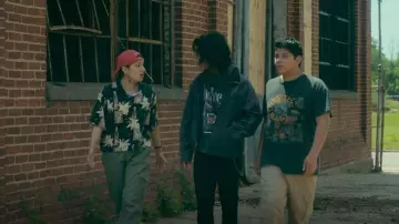 Puritan Tiki Pineapple Hawaiian Shirt worn by Willie Jack (Paulina Alexis) as seen in Reservation Dogs (S02E01)