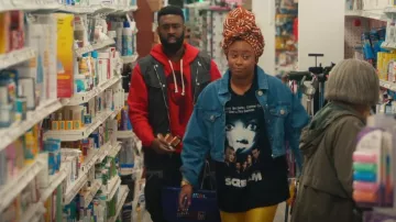Pauleoliveira Scream T-shirt worn by Phoebe Robinson as seen in Everything's Trash (S01E01)